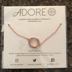 New in sealed package Adore stack and sparkle Signature organic Circle Bracelet